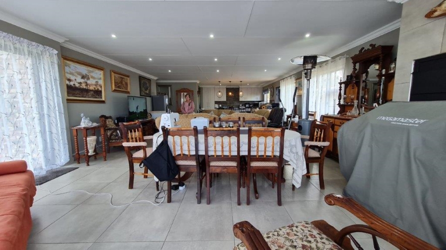 3 Bedroom Property for Sale in Dana Bay Western Cape